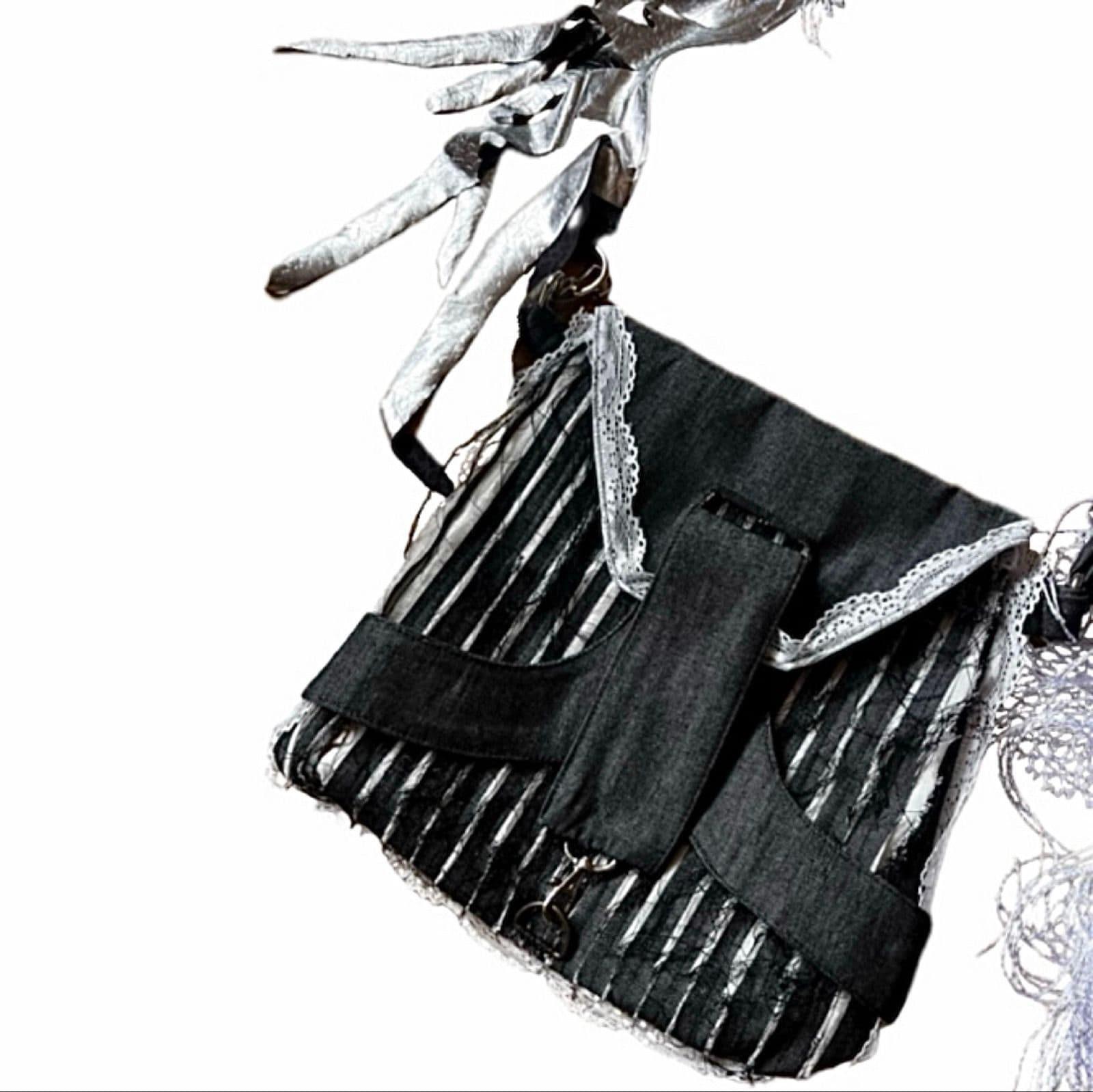 LACE BUCKLE BAG view 2